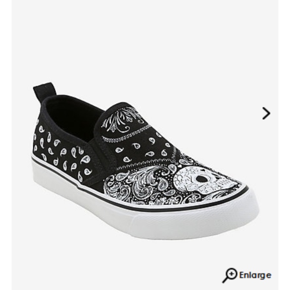 NEW Black Sugar skull slip on canvas shoes 5
